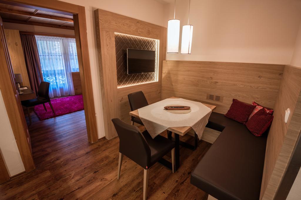 Hotel-Appartement Ferienhof Gerlos Exterior photo